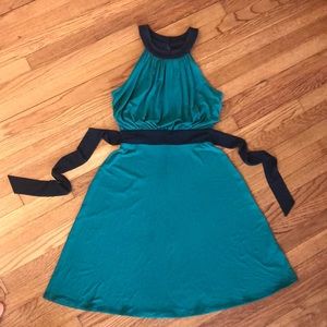 Emerald green London Times dress size 8